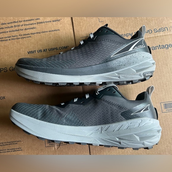 ALTRA Experience Wild 2 Men’s 13 Trail Running Shoes black/grey ALMOST NEW - Picture 3 of 16